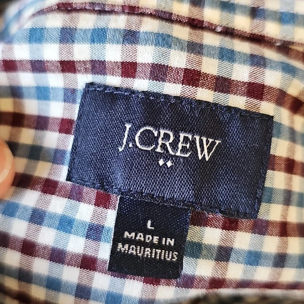 J.Crew Mens Shirt Button Down. Size Large. Burgundy/blue And White Checks.‎